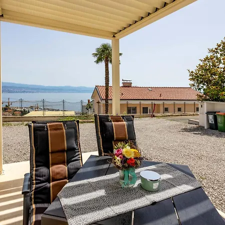 Apartment Cozy In With House Sea View *